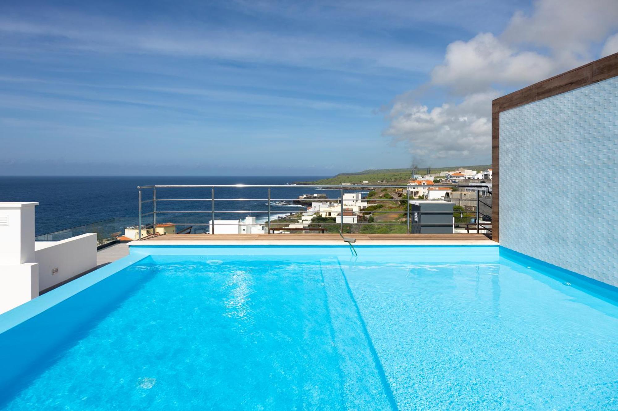 3 Bdr Aprt, Amazing Seaview, Rooftop Pool - Lcgr Прайя Экстерьер фото